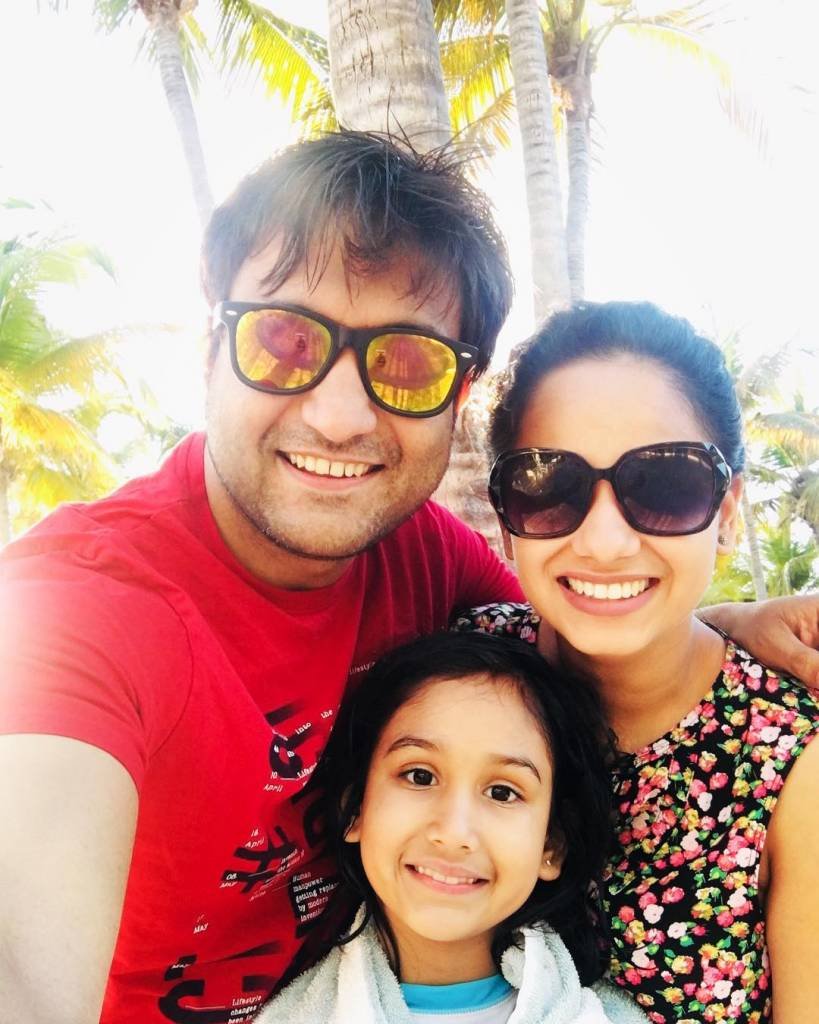 Lalit Shokeen with his wife Neha Shokeen and daughter Netanya Shokeen