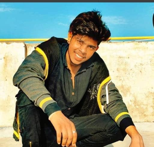 Vikku Goswami Wiki, Biography, Age, Tik Tok, Height, Family, Girlfriend, Career & more