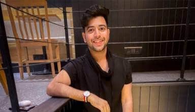 Internet based life Star Mohammed Azharuddin MAU.Azhar